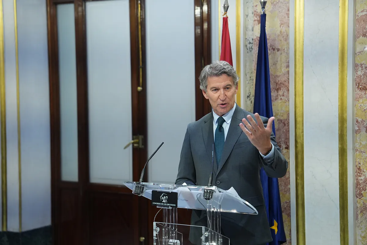 El PP cree que Sánchez sólo sigue en La Moncloa para "blindarse" judicialmente y se "encastilla" para frenar el golpe familiar - El Mundo