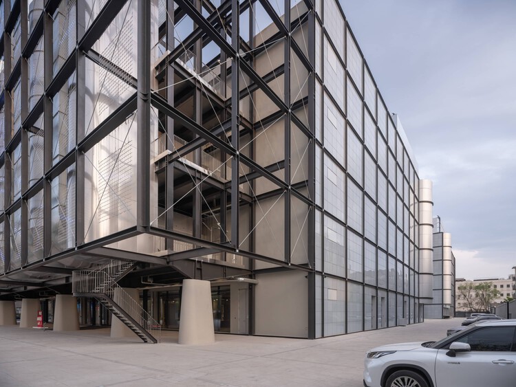 Centro de Economía Digital de Beijing  SPARK 761 / llLab. - Fotografía exterior, Vidrio, Acero