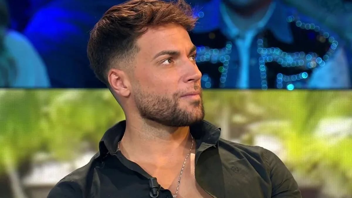 Montoya regresa por sorpresa a 'Supervivientes' y se moja sobre uno de los concursantes: "Tiene las maracas activas"