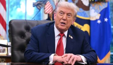 Trump anuncia nuevos aranceles, entre ellos uno del 100% a los medicamentos