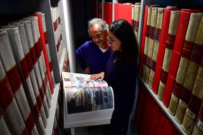 "Sin medias tintas": el libro que recorre la historia de Colombia a través de las páginas de El Espectador