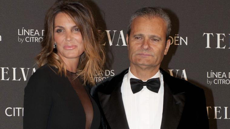 Flores estuvo casada durante más de una década con el empresario Javier Merino, del que se separó en 2016