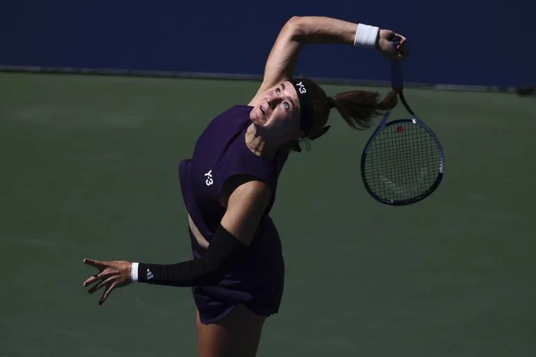 US Open: Karolina Muchova se quebró durante el partido por la presencia de su exnovio en la cancha