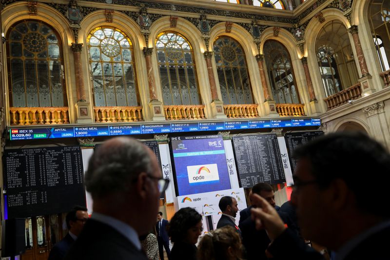El IBEX se mueve en lateral mientras las bolsas cuentan las horas para el veredicto de la Fed