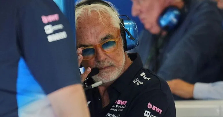 Flavio Briatore tiene un estilo de conducción tajante en Alpine y fue duro con Colapinto tras su 15° puesto en el Gran Premio de España