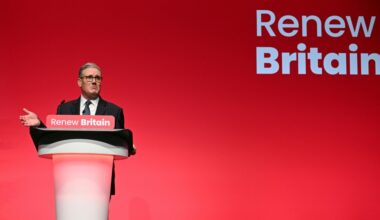 El primer ministro británico redobla sus ataques contra la extrema derecha