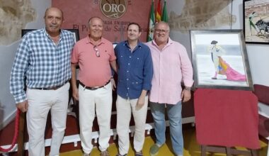 De Sal y Oro exhibe 21 óleos taurinos del pintor pacense Diego Murillo