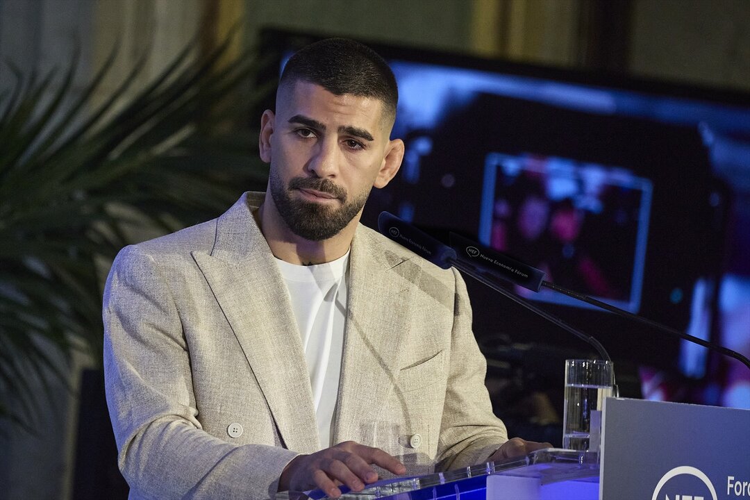 Ilia Topuria avanza un evento de la UFC en España en 2026