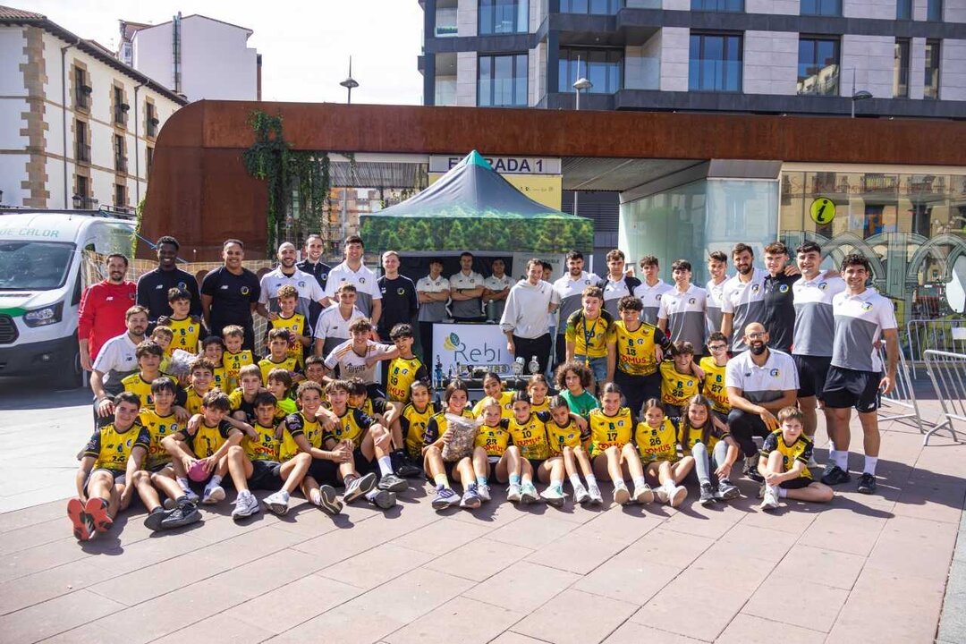 La Red de Calor y el Club Balonmano Soria unen fuerzas para acercar deporte y sostenibilidad a la ciudad