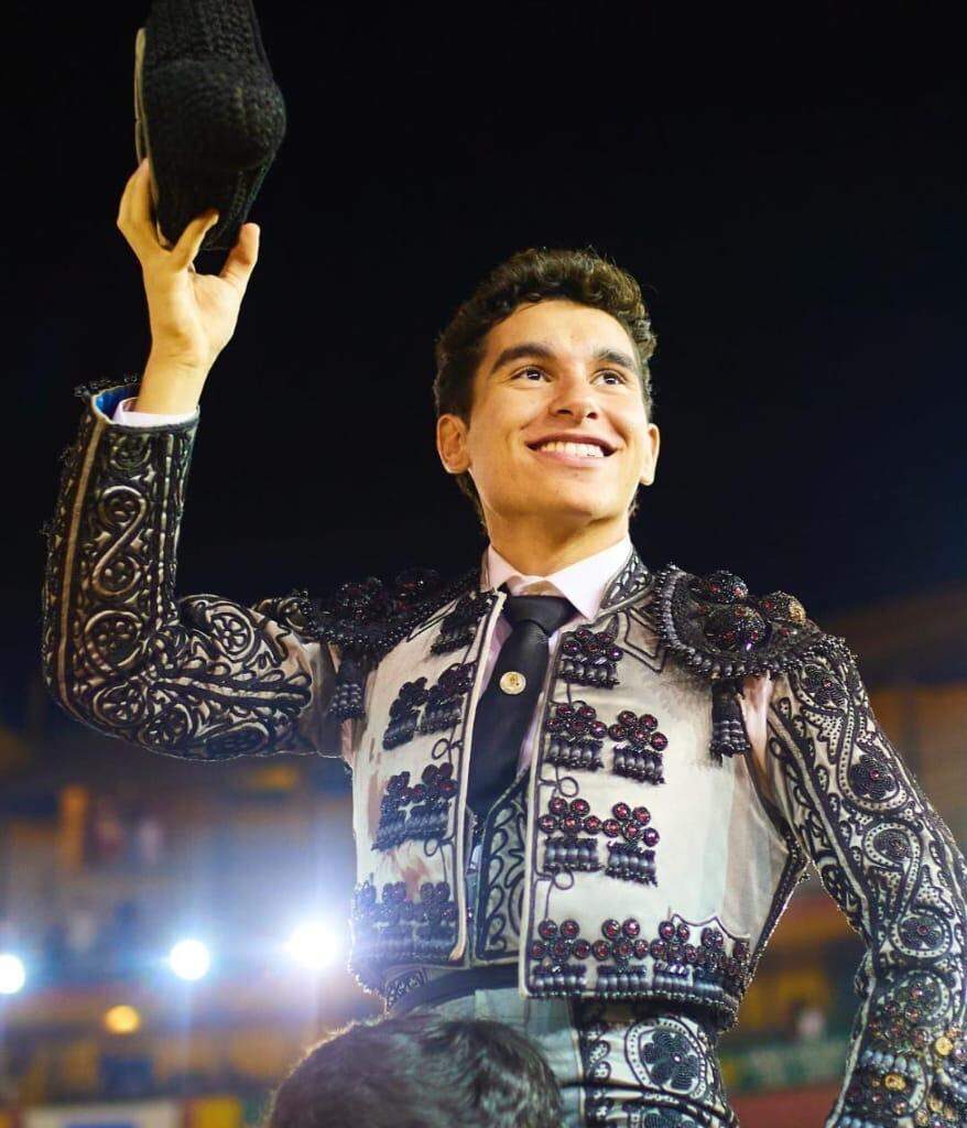 "Me gustaría que Morante de la Puebla fuera el padrino de mi alternativa"