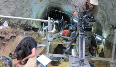 El documental de la Cova Eirós se estrenará en octubre en toda Galicia