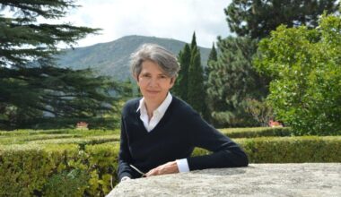 Teresa Cardona: «En España, las editoriales cuidan mucho la novela negra»