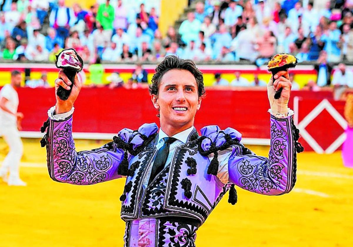 Andrés Roca Rey: «Ver la plaza de toros de Murcia llena conlleva una gran responsabilidad»