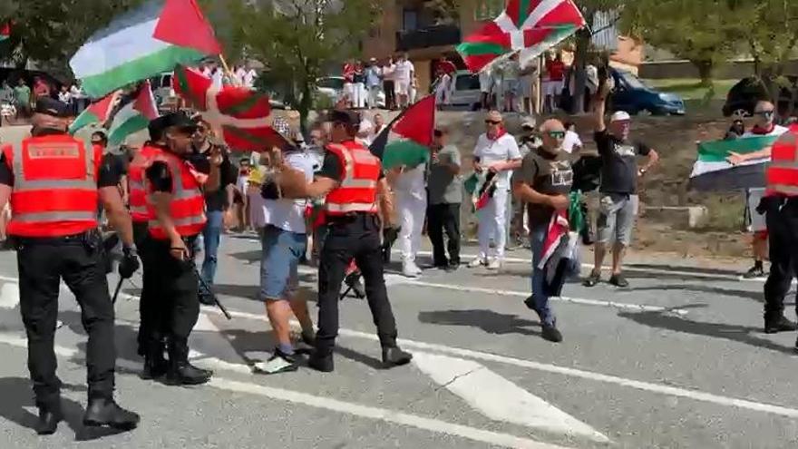 La Vuelta: momentos de tensión durante las protestas contra el genocidio en Gaza