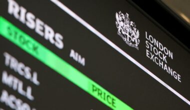 bancos y aseguradoras caen antes decisión Reserva Federal