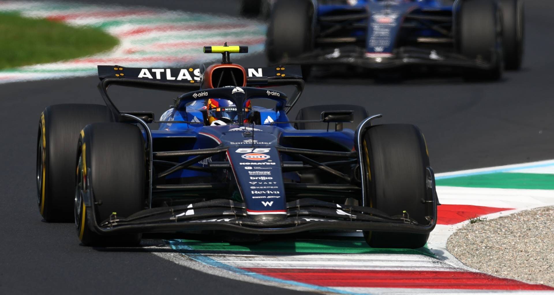 Un incidente y daños en su Williams dejan a Carlos Sainz a las puertas de los puntos en el GP de Italia