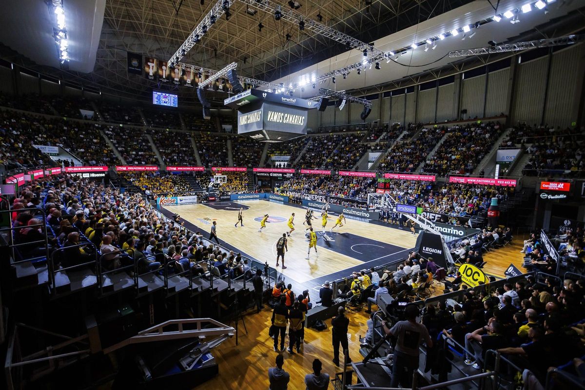 Pabellón Insular Santiago Martín, escenario del primer duelo liguero del Canarias.