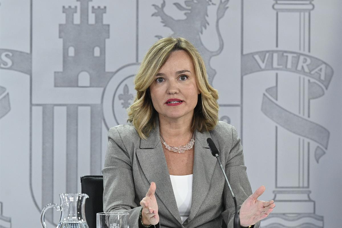La ministra de Educación, Formación Profesional y Deportes y portavoz del Gobierno, Pilar Alegría, en la rueda de prensa