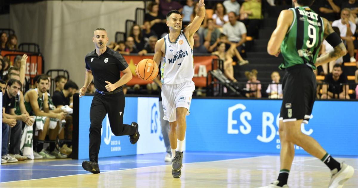 El Hestia Menorca se presenta a la afición ante el Joventut
