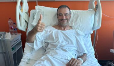 «Lo esquivé con el manillar pero me atravesó la ingle, a medio centímetro de la arteria femoral»