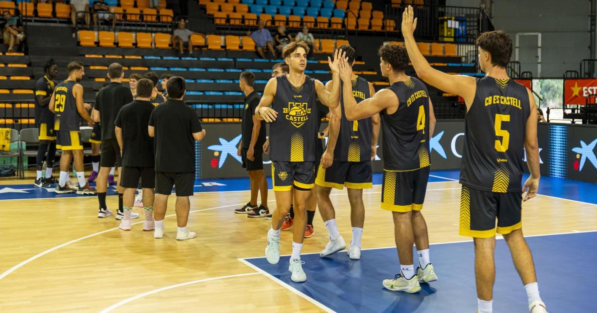 Sa Tintina Es Castell arrasa en Inca y acaricia el liderato