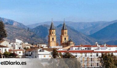 Este es el pueblo de Andalucía donde vive una estrella del rock