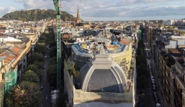 Áncora denuncia que se “falsee la realidad” en las obras de un Bellas Artes “arrasado”