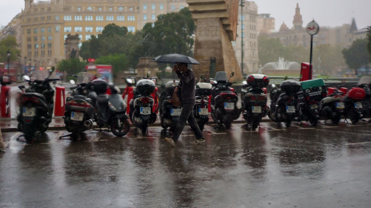Fallecido un menor en Sant Quintí de Mediona (Barcelona) a causa de las fuertes lluvias | Sociedad