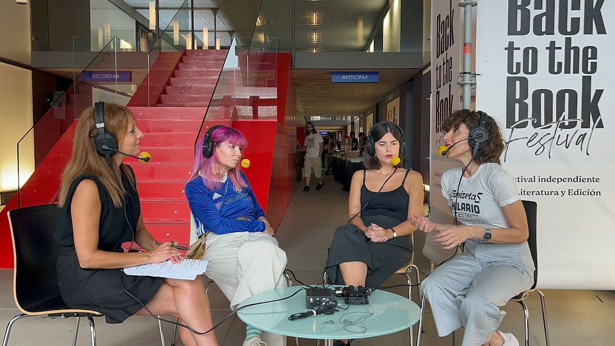 Especial de A vivir Madrid desde la Casa del Lector con el festival Back to the Book: 67 editoriales de España y Latinoamérica, actividades creativas y debates sobre el presente y futuro de la literatura independiente | Ocio y cultura