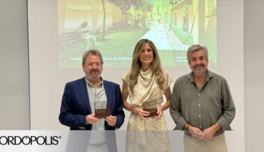 Los ganadores del premio de arquitectura Félix Hernández reciben su galardón