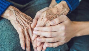 Las personas con un alto nivel educativo podrían ser diagnosticadas con Alzheimer más tarde que el resto