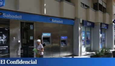 La cotización de Sabadell y BBVA se estabiliza y la prima por aceptar la opa es del +3,1%