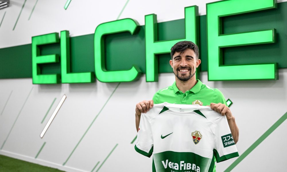 Jairo Izquierdo se desvincula del Elche y pone rumbo a Chipre