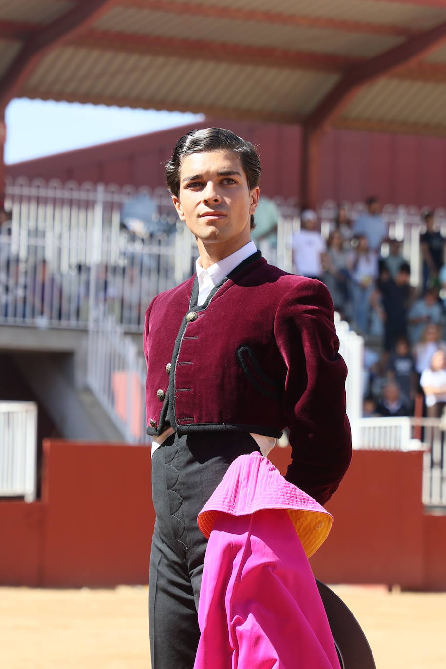 Oreja para Hernández y León en la última clase práctica del Certamen