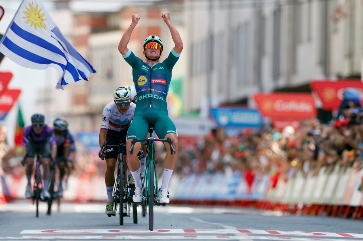 El danés Mads Pedersen consigue su primer triunfo de etapa en esta Vuelta.