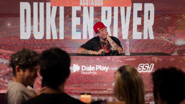 Duki estrena su documental en Netflix 'Rockstar: Duki, desde el fin del mundo'