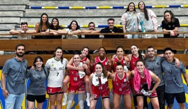 El Al-Qázeres, fesejando el triunfo.