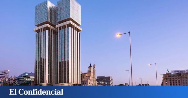 Francisco Umbral, las Torres de Colón y la idiotización de la arquitectura