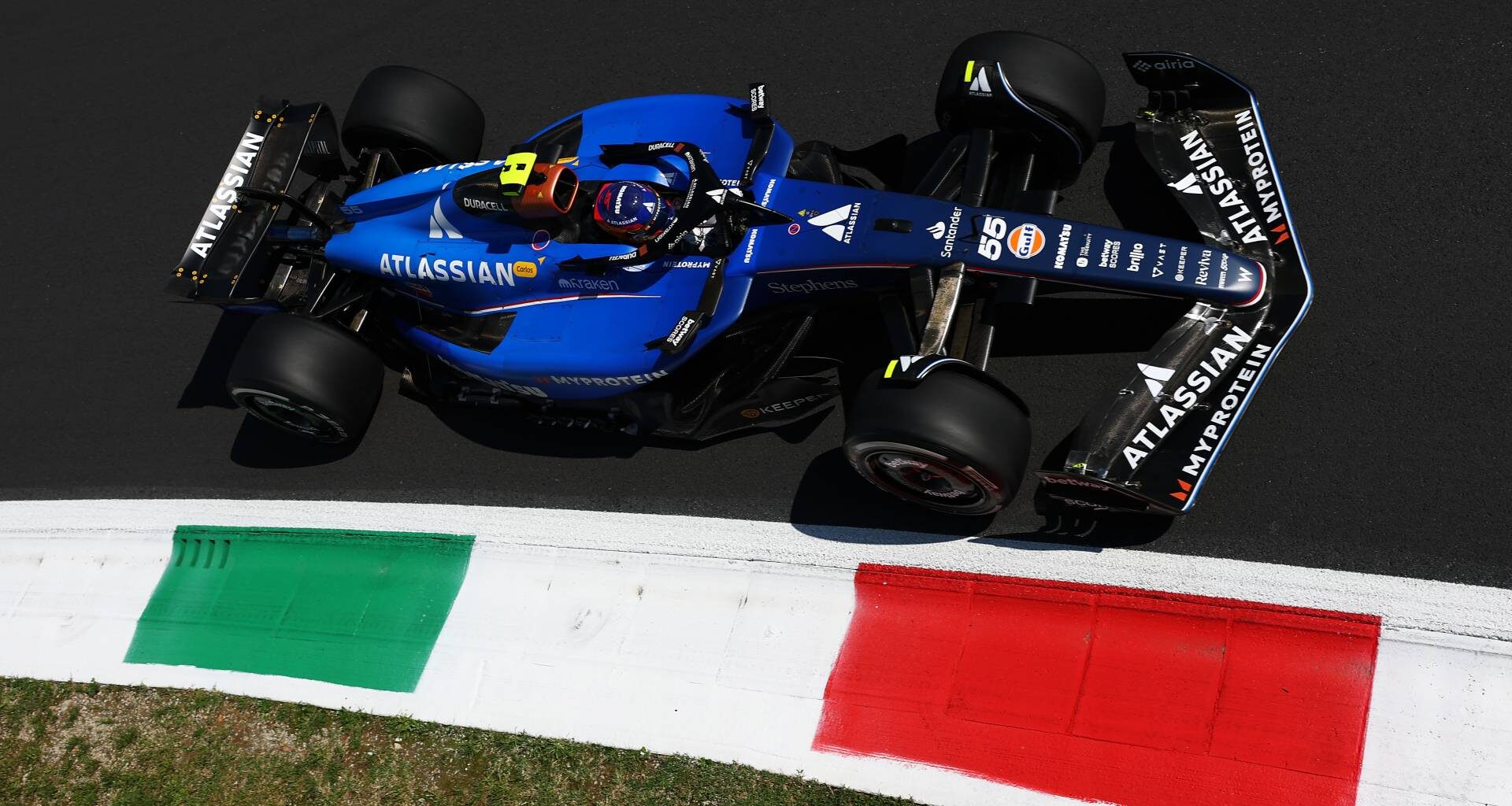 Prometedor viernes de Carlos Sainz en el viernes del GP de Italia