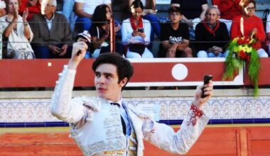 El novillero Mario Vilau consigue el "Piñón de España 2025" de Pedrajas de San Esteban