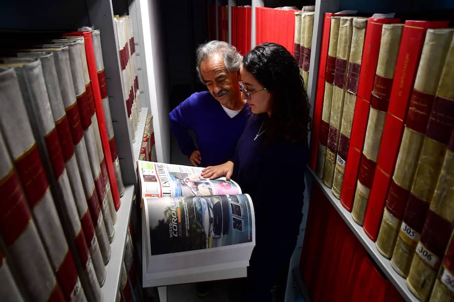 Tanto Jorge Cardona como María José Medellín han dirigido la sección judicial del periódico. Él de 1996 hasta el 2000, y ella desde 2021 hasta hoy.