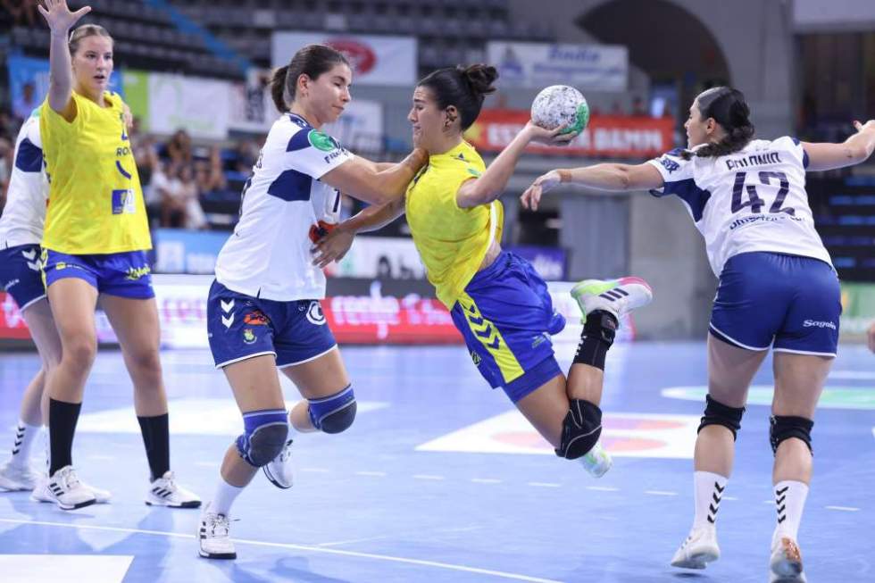 El Rocasa Gran Canaria suma sus primeros dos puntos ante el KH7 BM Granollers