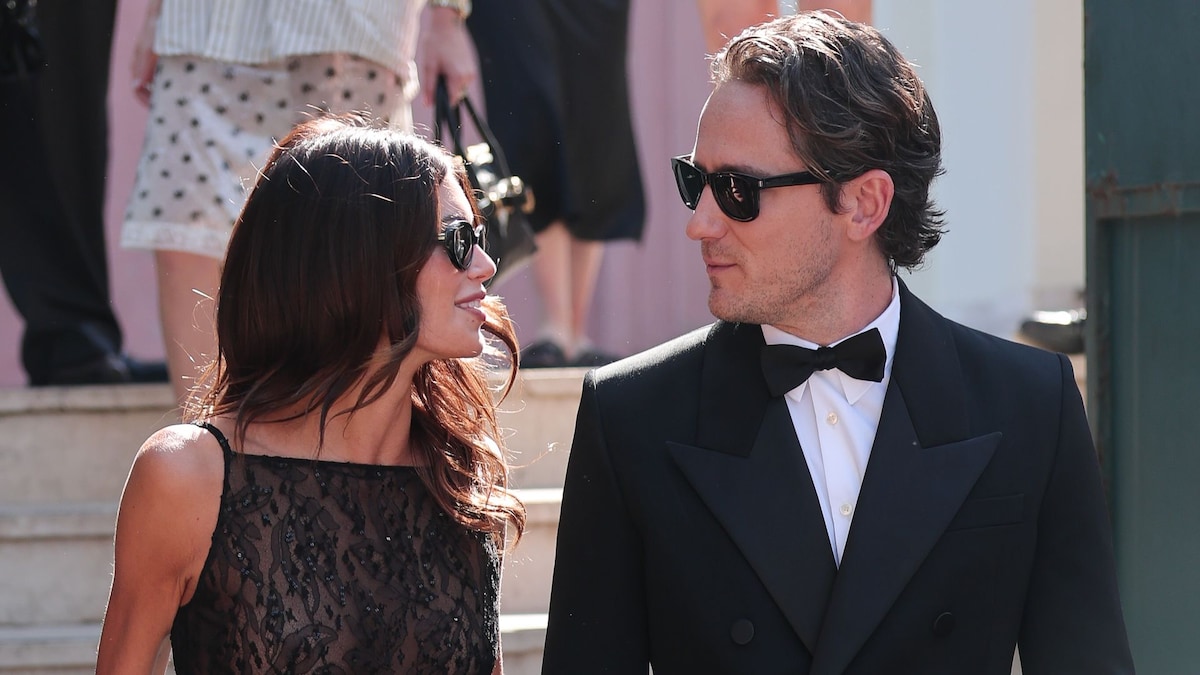 Las románticas fotos de Kaia Gerber y Lewis Pullman en su debut como pareja en el Festival de Venecia