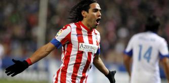 Radamel Falcao le marcó cinco goles al Deportivo de La Coruña, con la camiseta del Atlético de Madrid, el 9 de diciembre de 2012