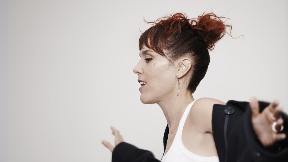 Zaz publica ‘Sains et saufs’ su nuevo disco con el que alcanza la plenitud artística