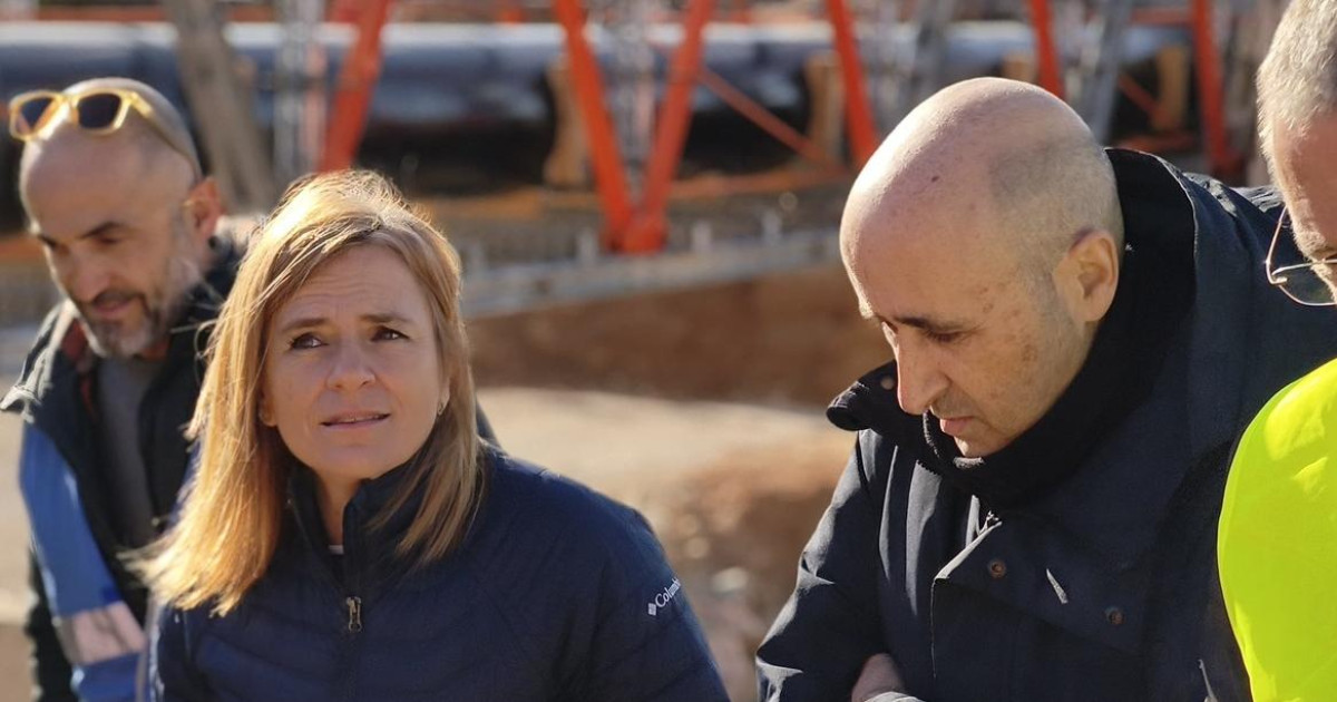 El presidente de la Confederación del Júcar rompe con el discurso oficial del Gobierno al reconocer que no alertó sobre la zona más catastrófica de la dana