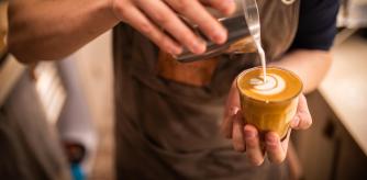 El experto asegura que hasta 5 tazas de café al día pueden ser beneficiosas