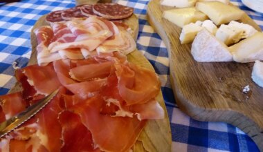 Los cinco alimentos que pueden hacer que te sientas "cansado todo el tiempo", según expertos