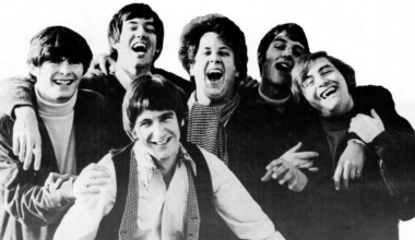 Muere Mark Volman, cofundador de The Turtles y cantante de 'Happy Together'