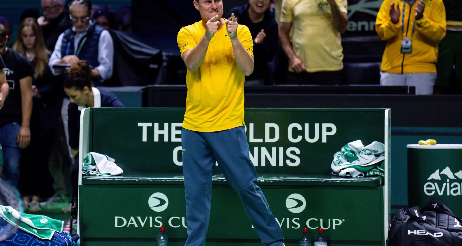 Multan a la leyenda del tenis Lleyton Hewitt por agredir a un agente de antidopaje en Málaga
